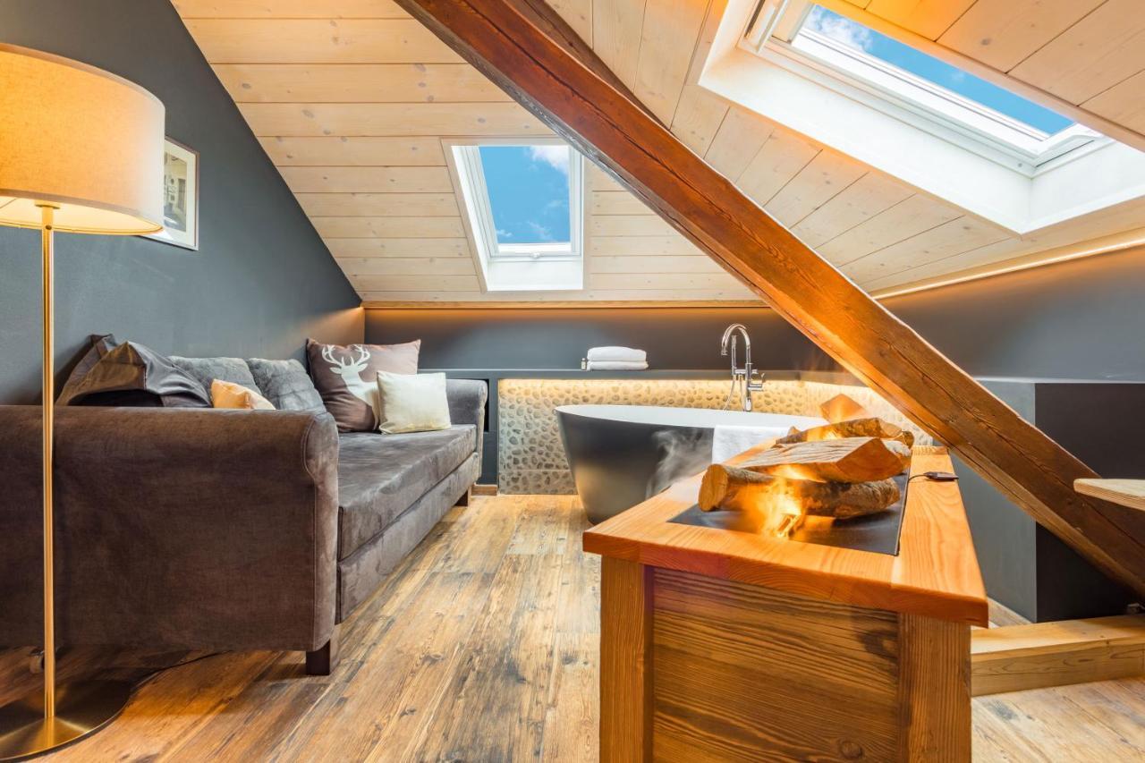 John Luxury Suites Folgaria Exteriér fotografie