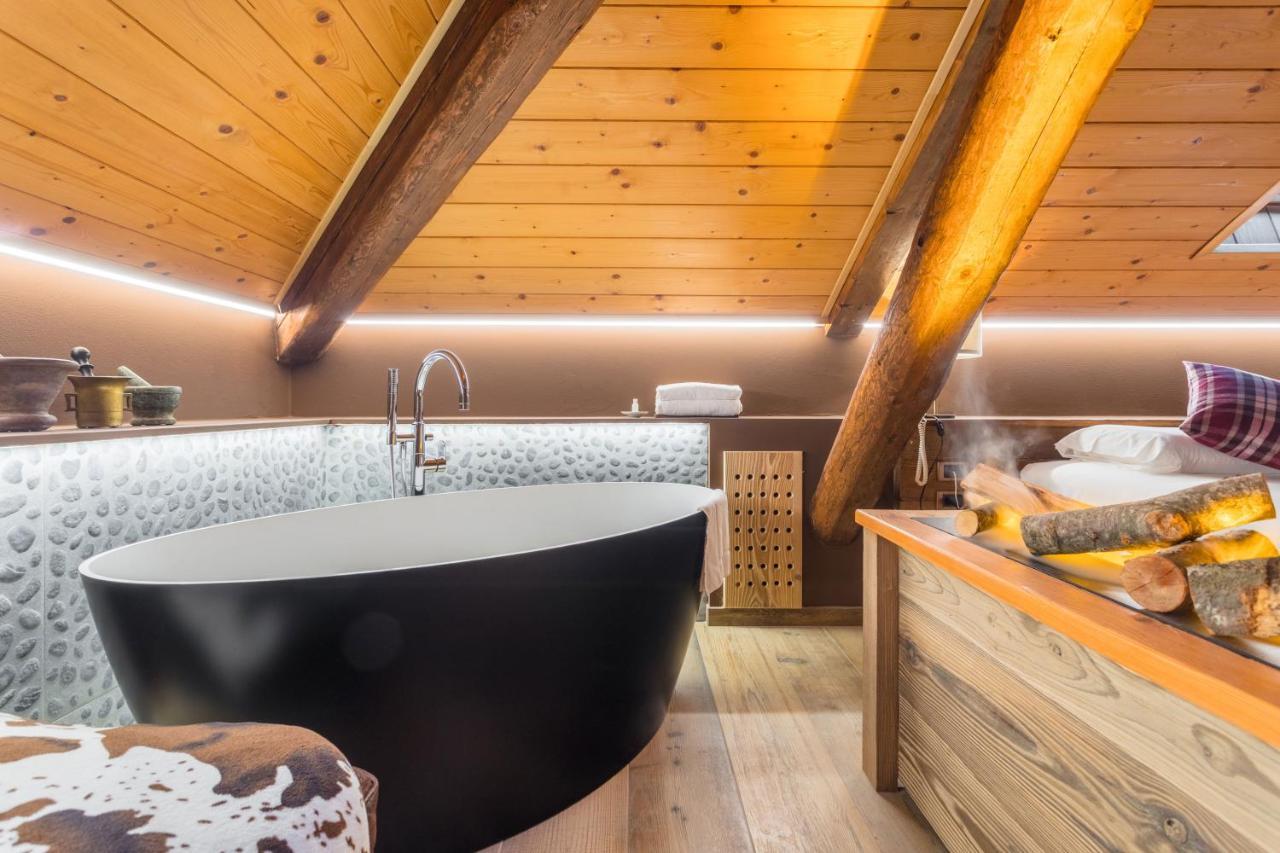 John Luxury Suites Folgaria Exteriér fotografie