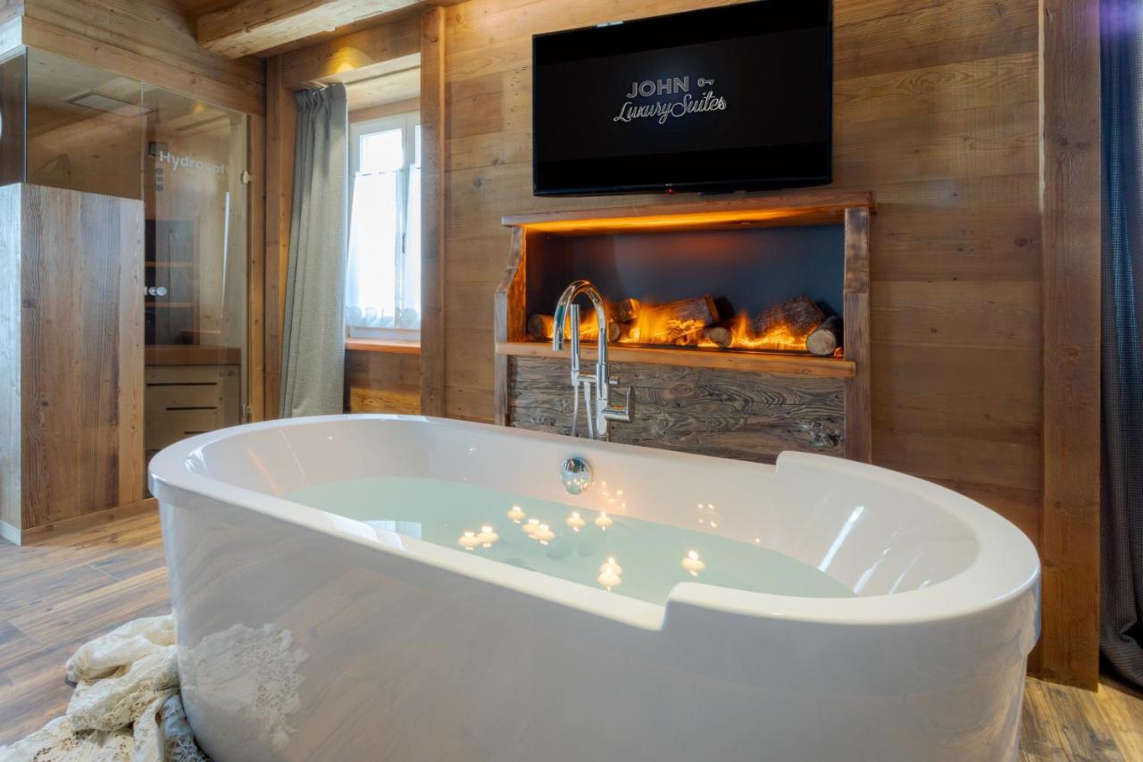 John Luxury Suites Folgaria Exteriér fotografie